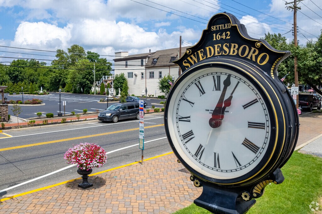 About Woolwich Township Schools, Demographics, Things to Do