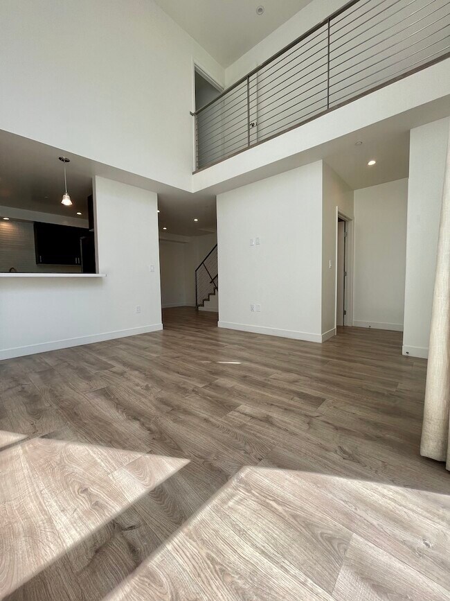 6133 Fountain Ave unit 101, Los Angeles, CA 90028 - photo 5