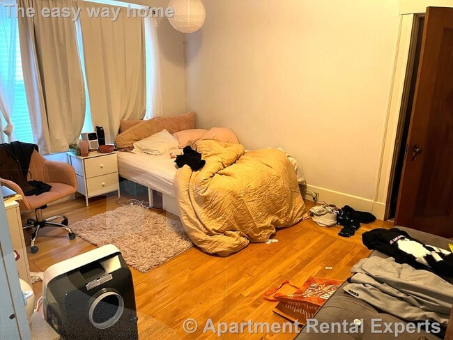 16 Chetwynd Rd, Somerville, MA 02144 - photo 6