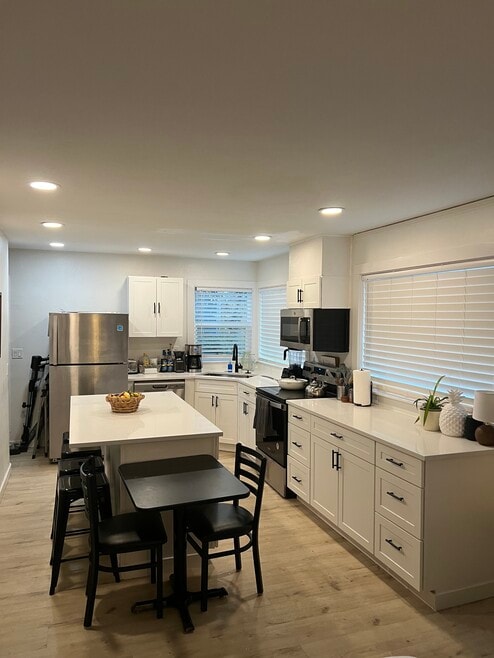 2717 NE Weidler St, Portland, OR 97232 - photo 1