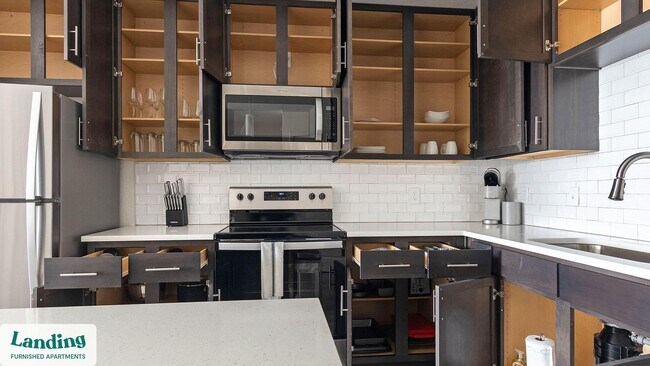 9650 52nd Ave E unit 1-311.1407530, Palmetto, FL 34221 - photo 3