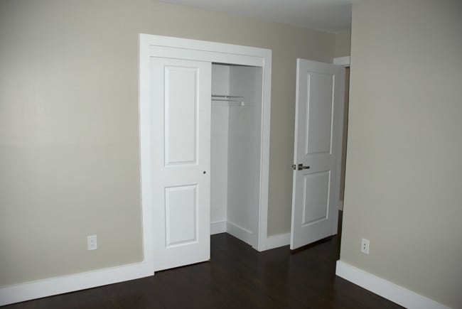 519 Jackson Ave unit 2, Rahway, NJ 07065 - photo 7