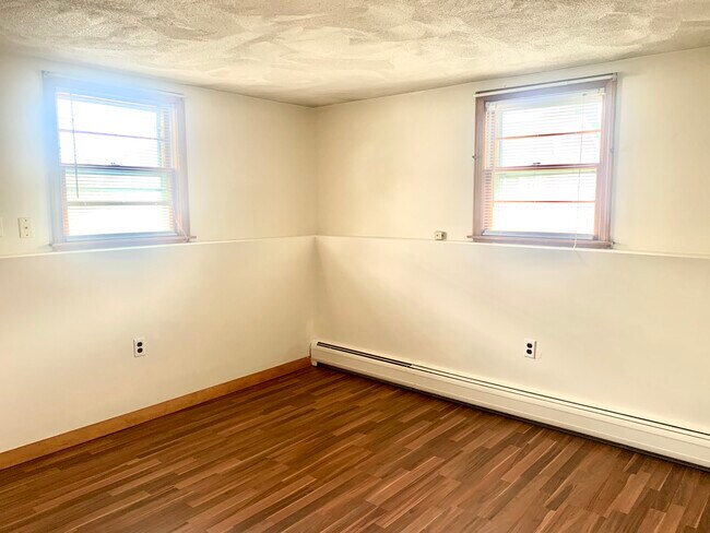 93 Sigourney St unit 1, Revere, MA 02151 - photo 5