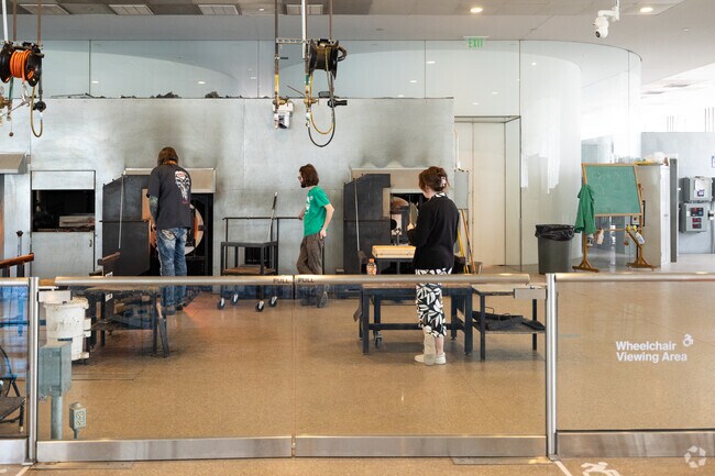 The Toledo Glass Pavilion often has glassblowing demonstrations for the public near Ottawa.