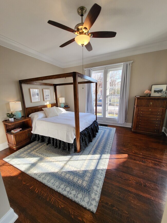 1912 N Talbott St unit 8, Indianapolis, IN 46202 - photo 4