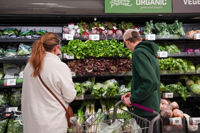 Newington Forest locals can head to Giant to restock their pantry.