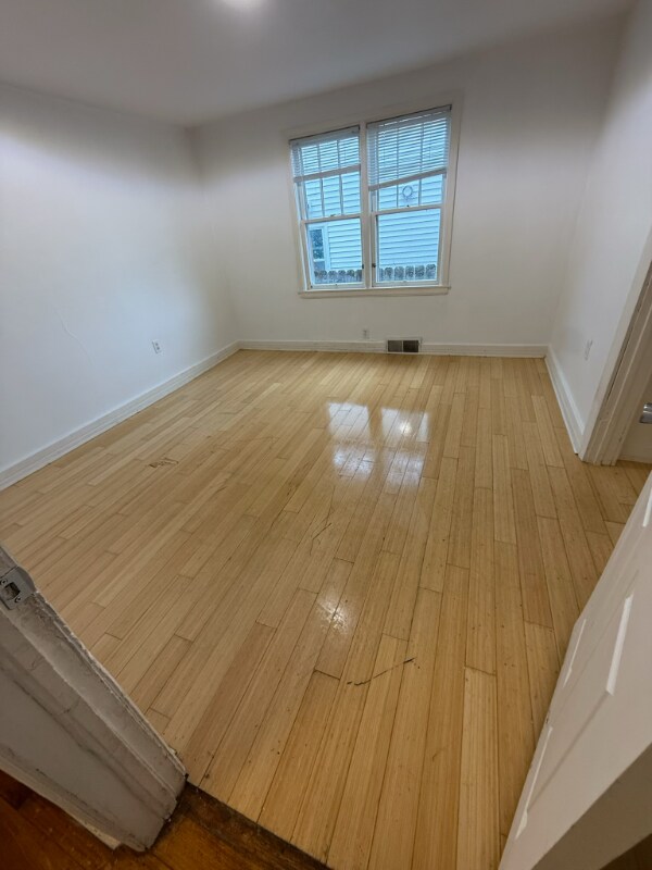 1838 Spohn Ave unit Entire Home, Madison, WI 53704 - photo 4