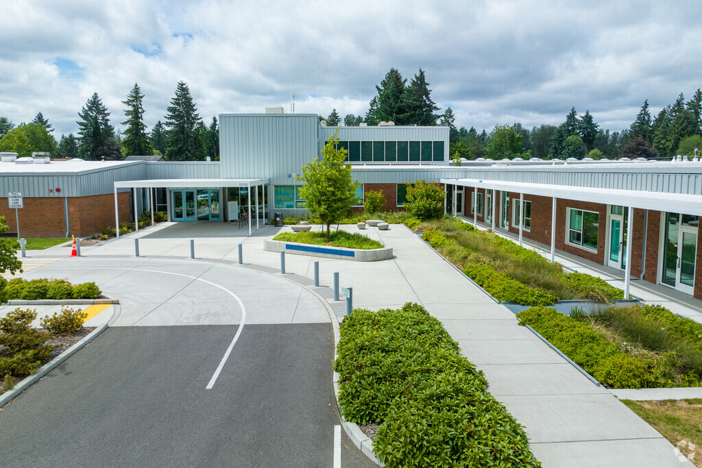 Pope Elementary School, Puyallup WA Rankings & Reviews - Homes.com