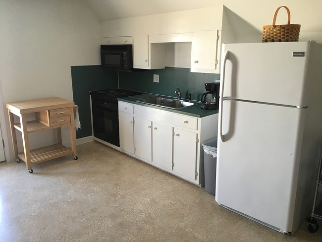 152 Mariners Dr unit 1, Roper, NC 27970 - photo 5