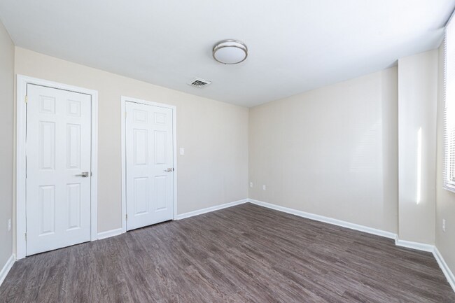 306 Main St unit 8c, West Orange, NJ 07052 - photo 4