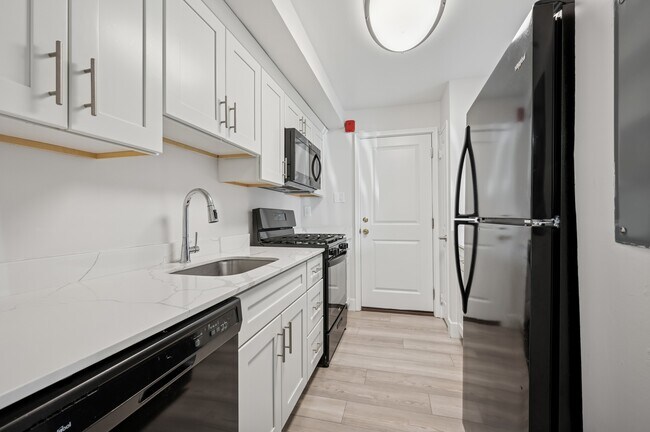 Joshua House, Philadelphia, PA 19114 - photo 7