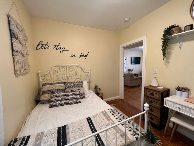 38 Gorham St, Somerville, MA 02144 - photo 3