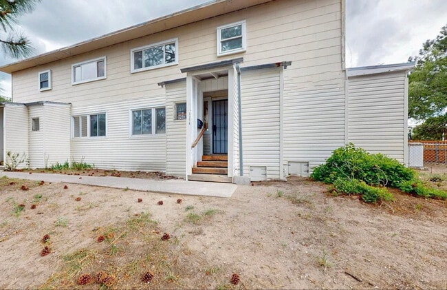 3216 Villa St unit A, Los Alamos, NM 87544 - photo 2