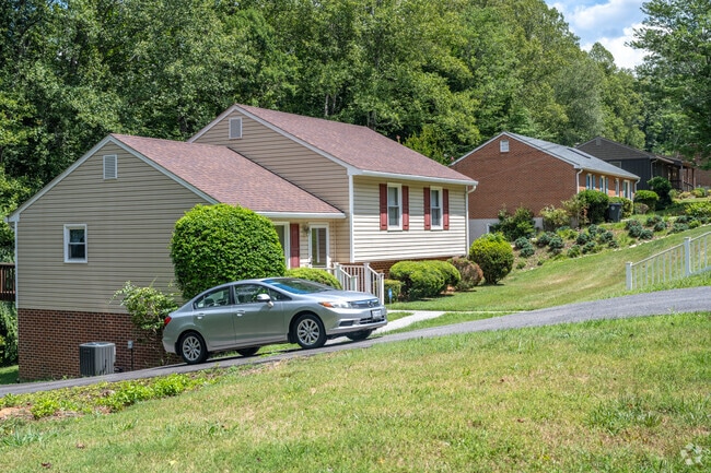 Homes in Tate Springs come in all shapes and sizes.