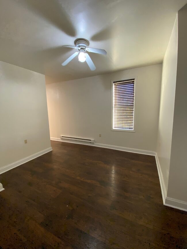 527 Oldham St unit 527 Oldham Street, Baltimore, MD 21224 - photo 3