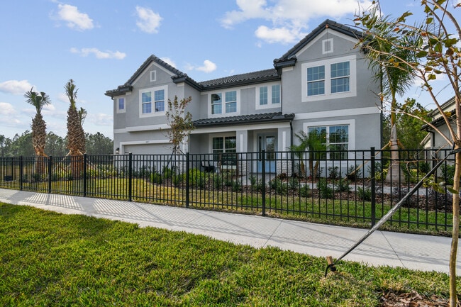 2057 Drummond Point, Zephyrhills, FL 33541 - photo 6