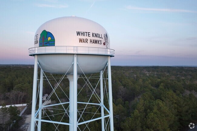 Award-winning White Knoll High has a student-teacher ratio of 15 to 1.