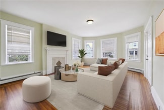 31 Lenox Ave, Providence, RI 02907