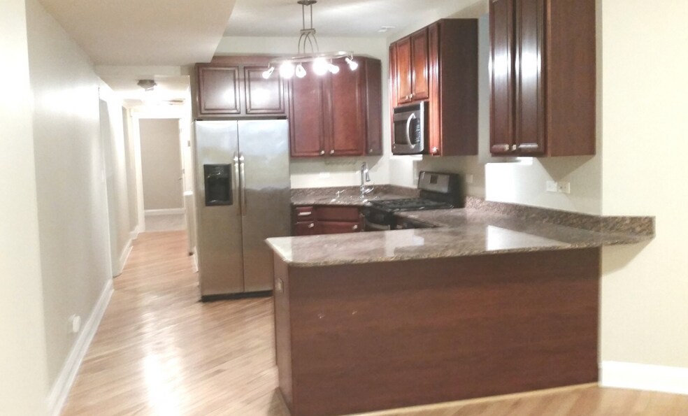 7726 N Paulina St unit 1, Chicago, IL 60626 - photo 1