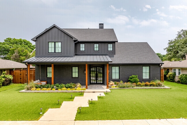 Modern farmhouses are replacing older homes in The Reservation.