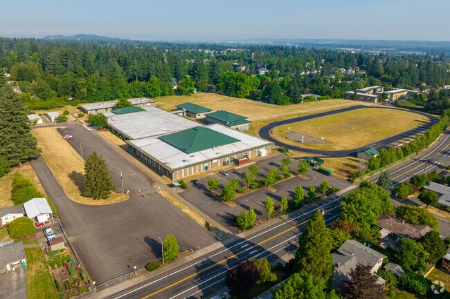 Overlooking Hauton B Lee Middle School toward the Columbia Rive.