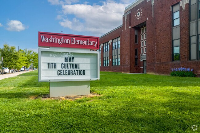 Younger students attend the Washington Elementary School in Conestoga Heights.