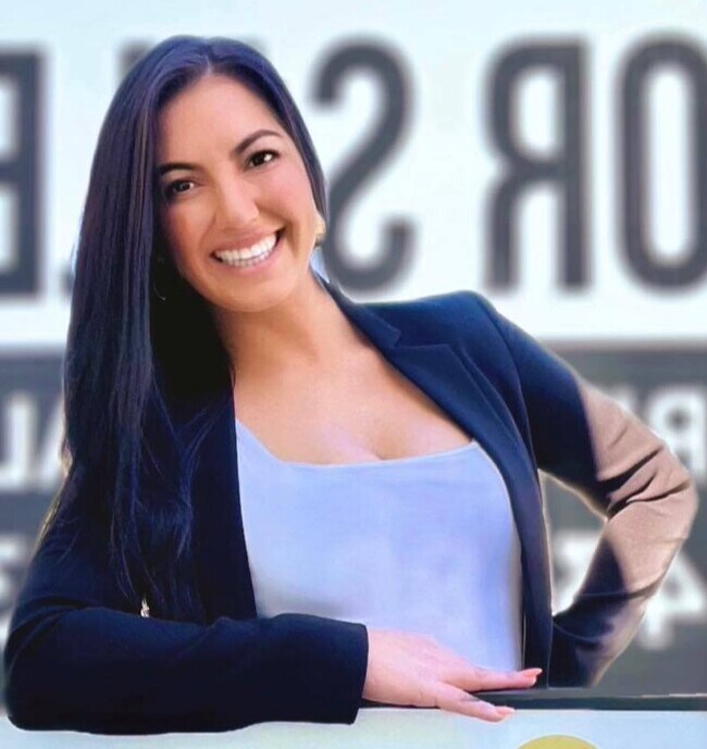 Brittanie Valipour
