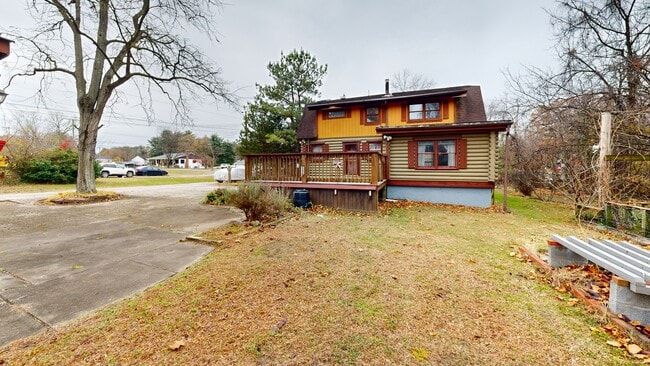 7827 Clark Station Rd, Severn, MD 21144 - photo 2