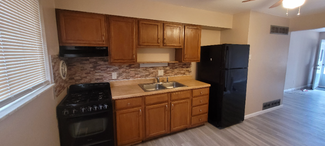 10118 Douglas Ct, Saint Ann, MO 63074