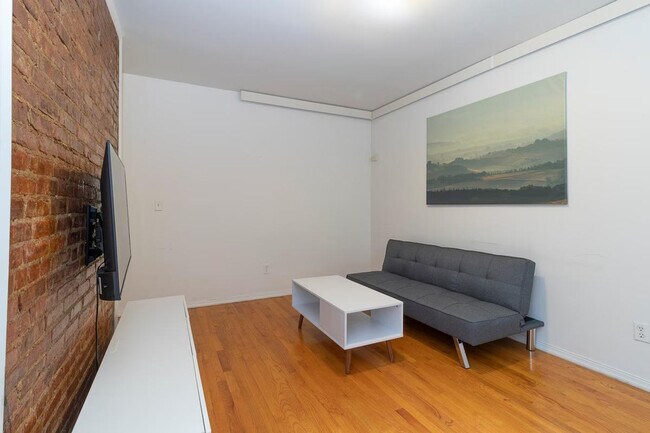 1814 2nd Ave unit ID1032049P, New York, NY 10128 - photo 7