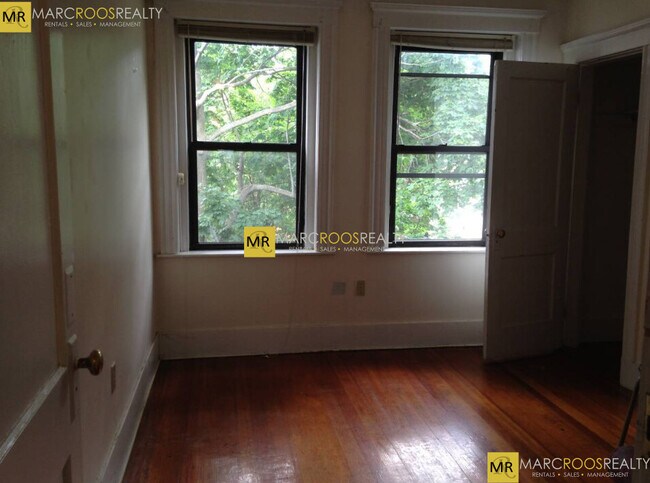 110 Central St unit 2, Somerville, MA 02143 - photo 5