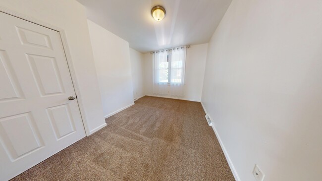 7322 Idlewild St unit 1, Pittsburgh, PA 15208 - photo 3