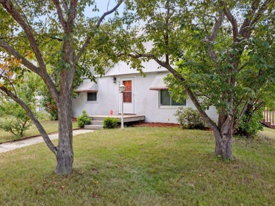 5055 Emerson Ave N, Minneapolis, MN 55430 - photo 1