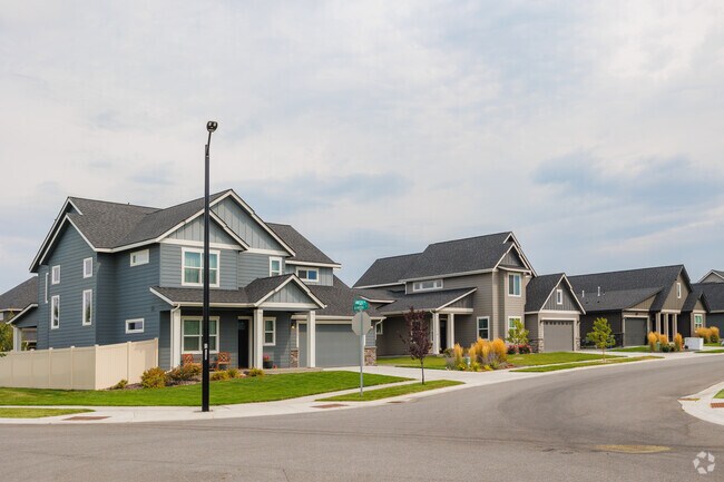 Homes are mostly new traditional and contemporary craftsman styles in Atlas-Prairie.