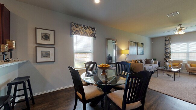 12 Oak Leaf Dr unit 36042450, Conway, AR 72032 - photo 5