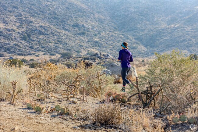 On the neighborhood’s east side, hiking trails lead into the Sandia Foothills Open Space.