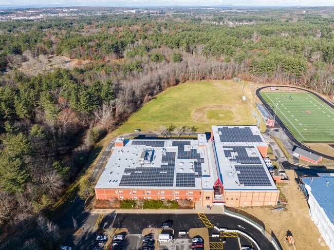 The Tyngsborough High School serves teenagers in grades 9-12 living in and near Tyngsboro, MA.