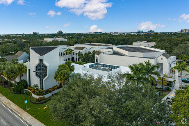 St Mark's Episcopal School & church has been serving the community since 1962.