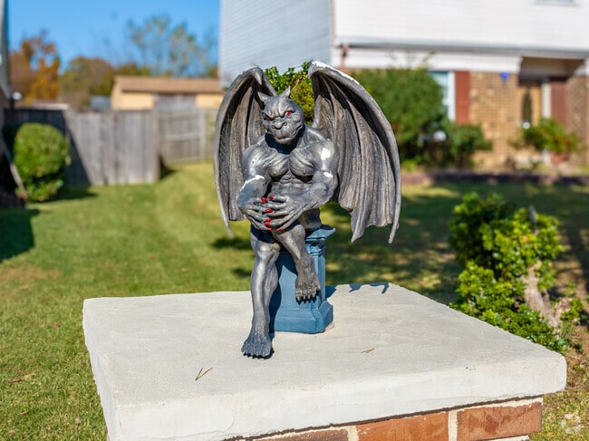 People of Larkspur aren't afraid to embrace their individuality and style.