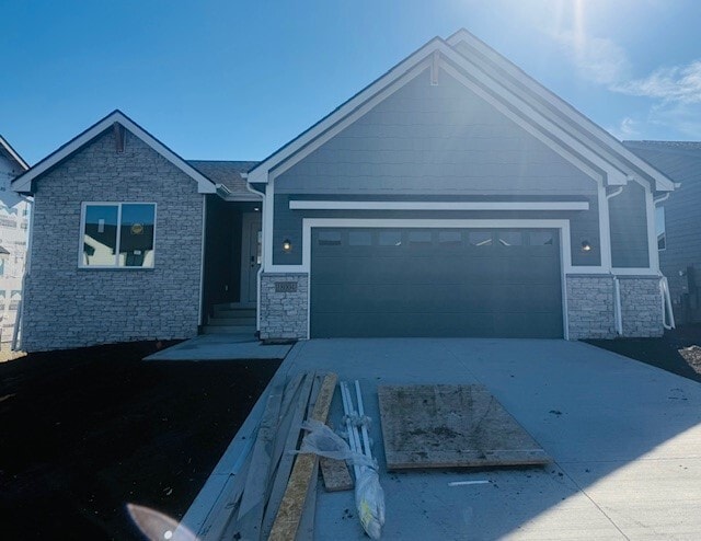 18004 Alpine Dr, Clive, IA 50325 - photo 1