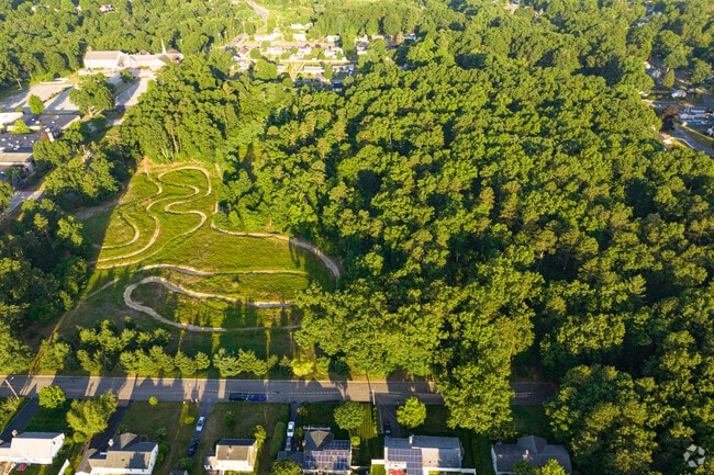 Sixteen Acres and the Greater Springfield, MA area offer lots of trails and parks.