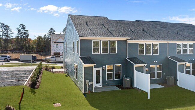 7708 Ethora Way, Charlotte, NC 28216 - photo 4