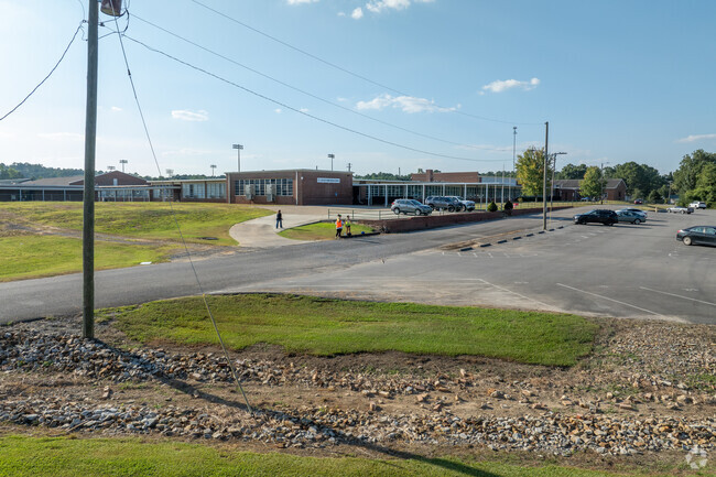 Locus Fork High School teaches kids to do their best.