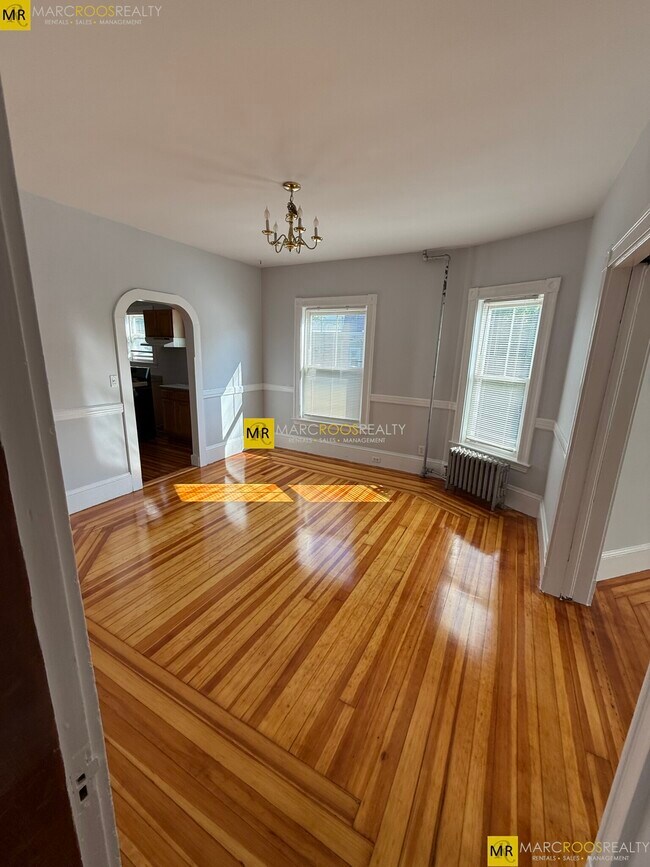 68 Willow Ave, Somerville, MA 02144