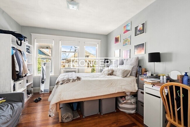 115 Pearson Rd unit 2, Somerville, MA 02144 - photo 3