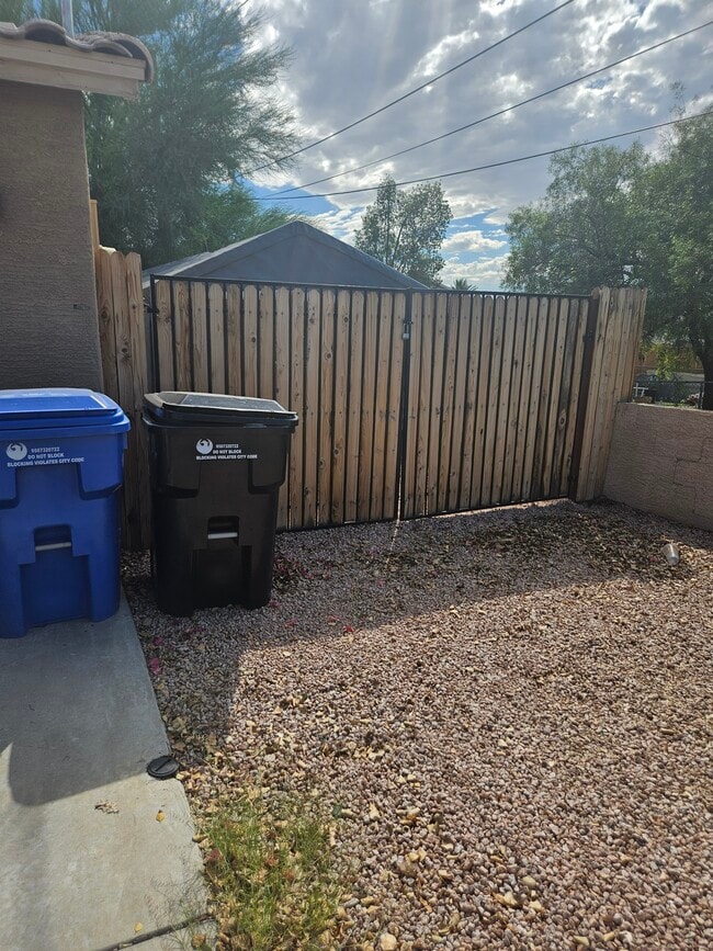 9628 N 13th St, Phoenix, AZ 85020 - photo 4