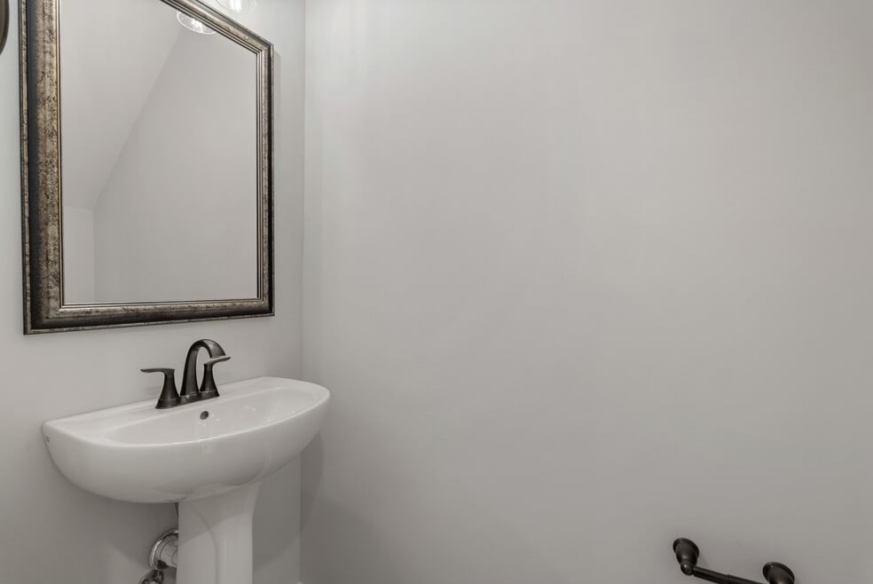 239 Meadows Ln, Bonaire, GA 31005 - photo 1