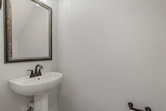 239 Meadows Ln, Bonaire, GA 31005