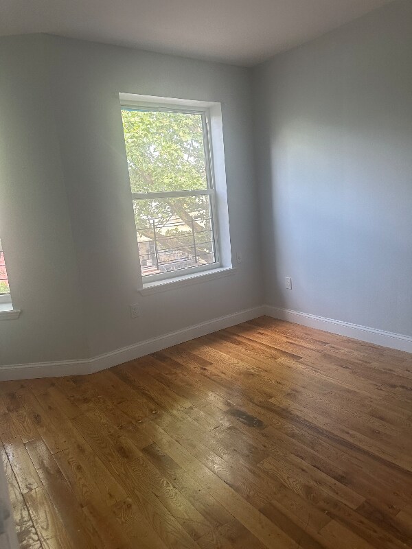 673 E 223rd St Unit 673 East 223rd st Apt 3, Bronx, NY 10466