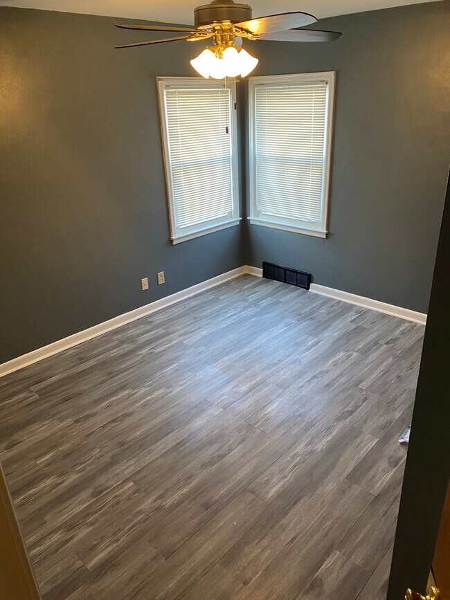 2107 52nd St unit 2017, Des Moines, IA 50310 - photo 3